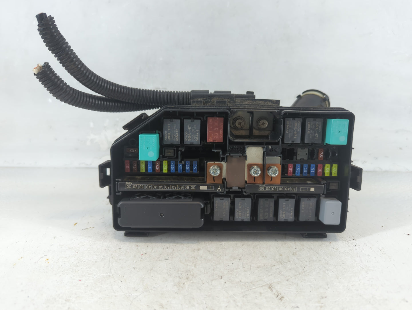 2013-2015 Honda Civic Fusebox Fuse Box Panel Relay Module P/N:072R1199W9 TR0 A012 A0 Fits Fits 2013 2014 2015 OEM Used Auto 