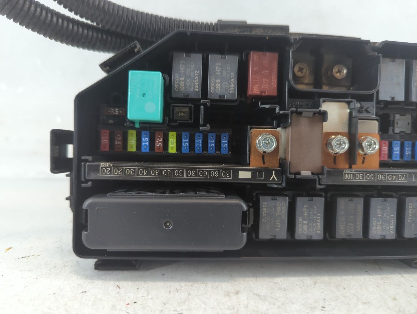 2013-2015 Honda Civic Fusebox Fuse Box Panel Relay Module P/N:072R1199W9 TR0 A012 A0 Fits Fits 2013 2014 2015 OEM Used Auto 