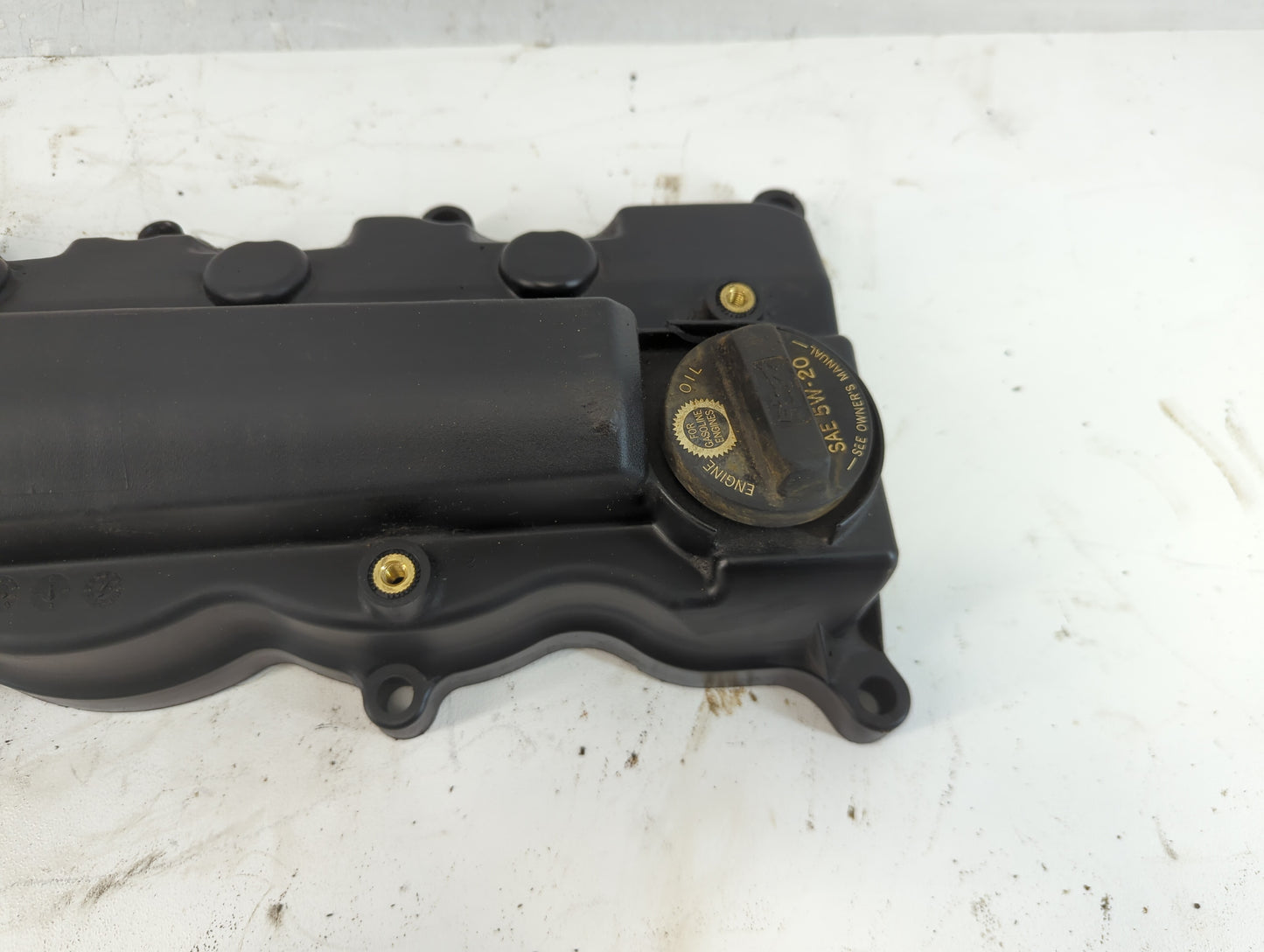 2015 Honda Civic Driver Left Cylinder Head Valve Cover Fits OEM Used Auto Parts - Oemusedautoparts1.com