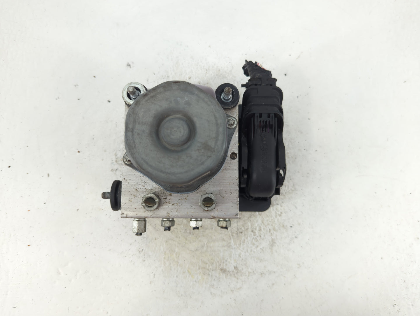 2015-2016 Honda Cr-V ABS Pump Control Module Replacement P/N:57110-11X Fits Fits 2015 2016 OEM Used Auto Parts - Oemusedauto