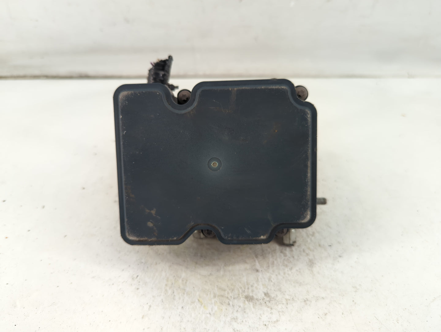 2015-2016 Honda Cr-V ABS Pump Control Module Replacement P/N:57110-11X Fits Fits 2015 2016 OEM Used Auto Parts - Oemusedauto