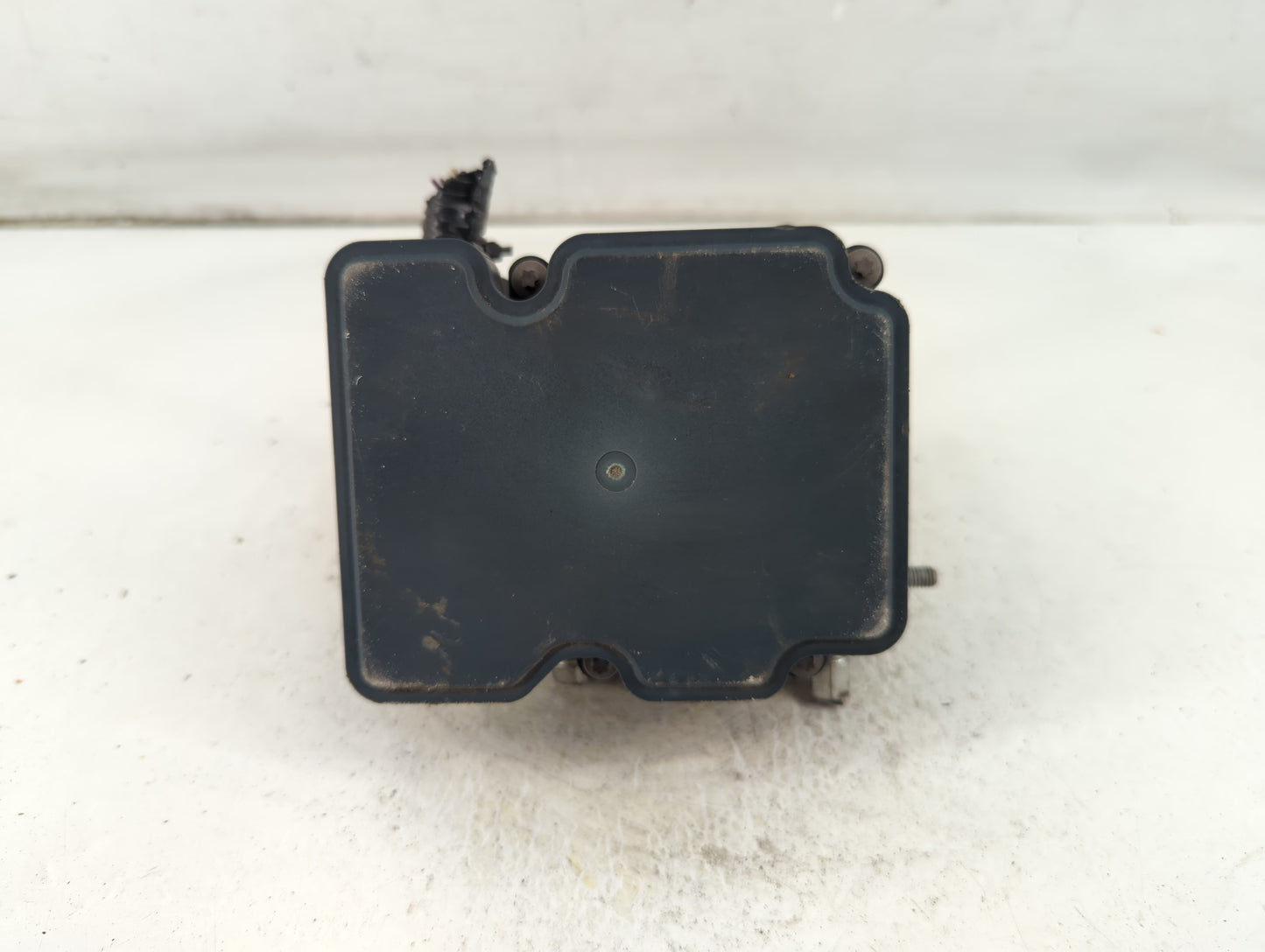 2015-2016 Honda Cr-V ABS Pump Control Module Replacement P/N:57110-11X Fits Fits 2015 2016 OEM Used Auto Parts - Oemusedauto