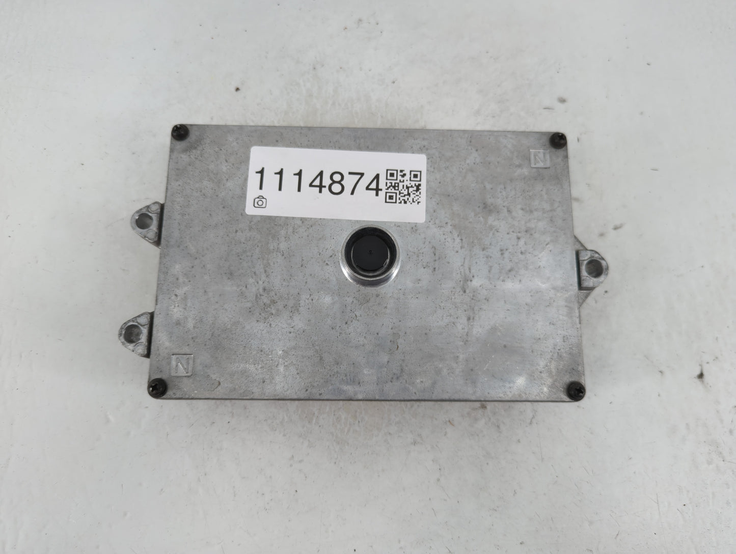 2015 Honda Cr-V PCM Engine Control Computer ECU ECM PCU OEM P/N:37820-5LA-A73 Fits OEM Used Auto Parts - Oemusedautoparts1.c