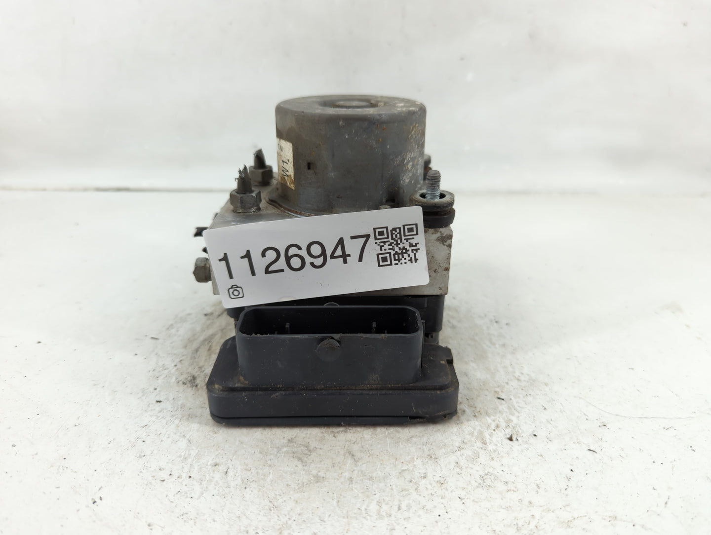 2015-2016 Honda Cr-V ABS Pump Control Module Replacement Fits Fits 2015 2016 OEM Used Auto Parts - Oemusedautoparts1.com
