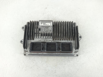 compare product 2015 Honda Cr-V PCM Engine Control Computer ECU ECM PCU OEM P/N:37820-5LA-A42 Fits OEM Used Auto Parts