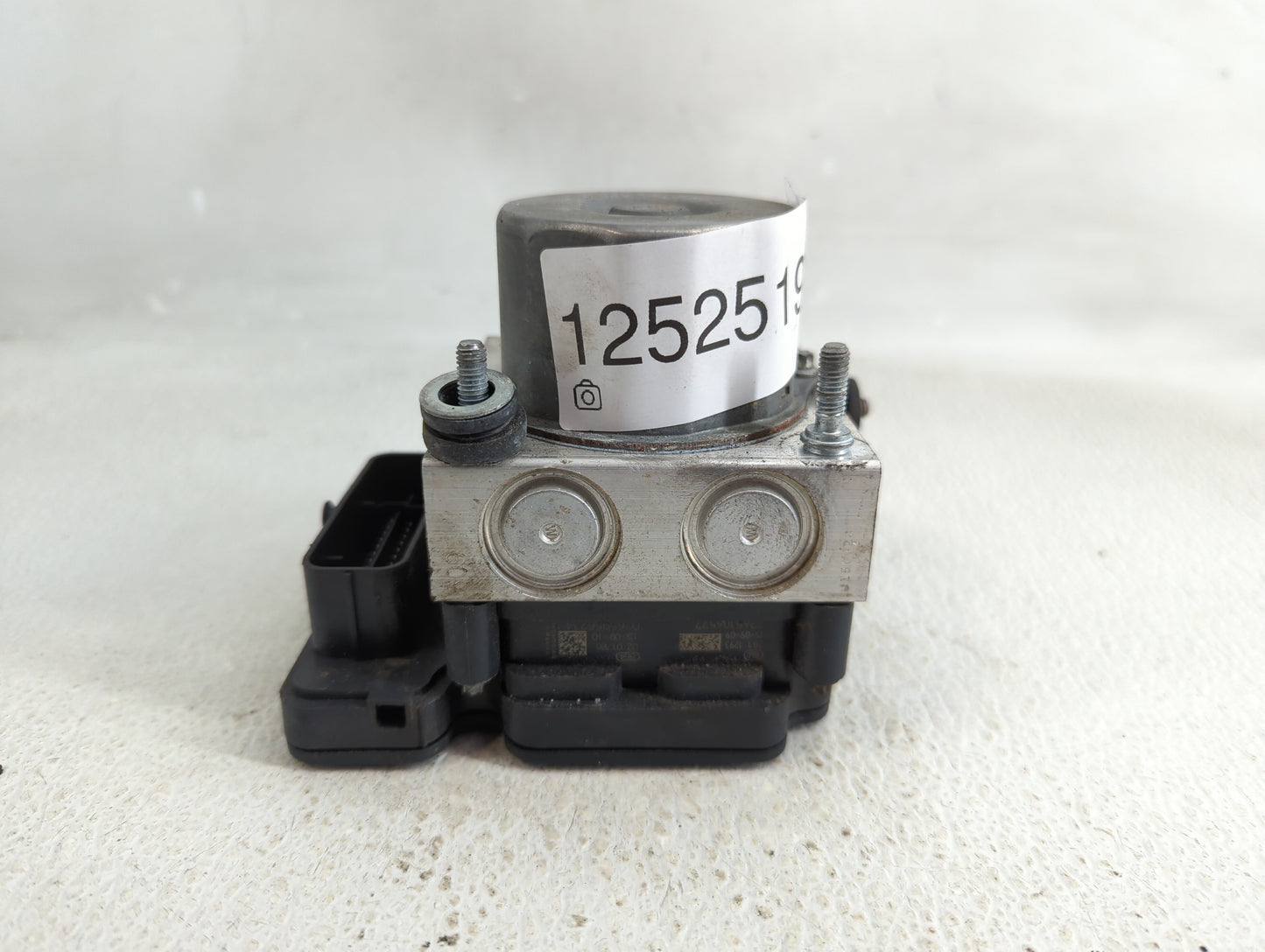 2015-2016 Honda Cr-V ABS Pump Control Module Replacement Fits Fits 2015 2016 OEM Used Auto Parts - Oemusedautoparts1.com