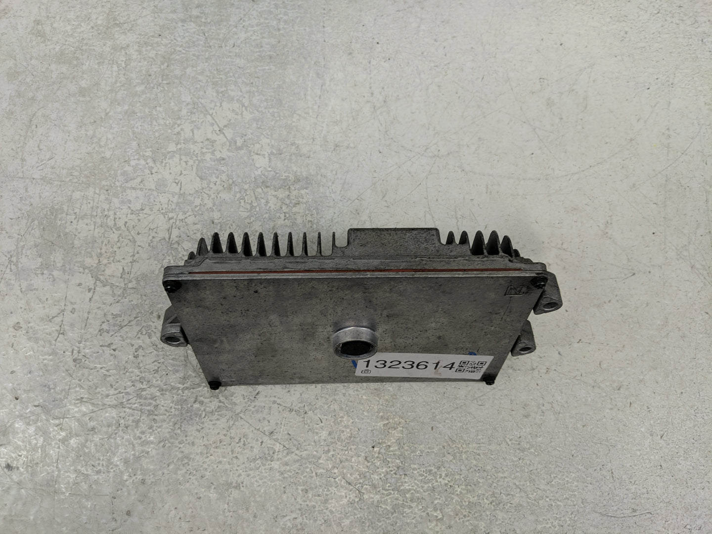 2015 Honda Cr-V PCM Engine Control Computer ECU ECM PCU OEM P/N:37820-5LA-A63 37820-5LA-A62 Fits OEM Used Auto Parts - Oemus