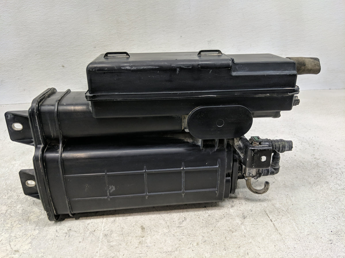 2015 Honda Cr-v Fuel Vapor Charcoal Canister 1357817 - Oemusedautoparts1.com
