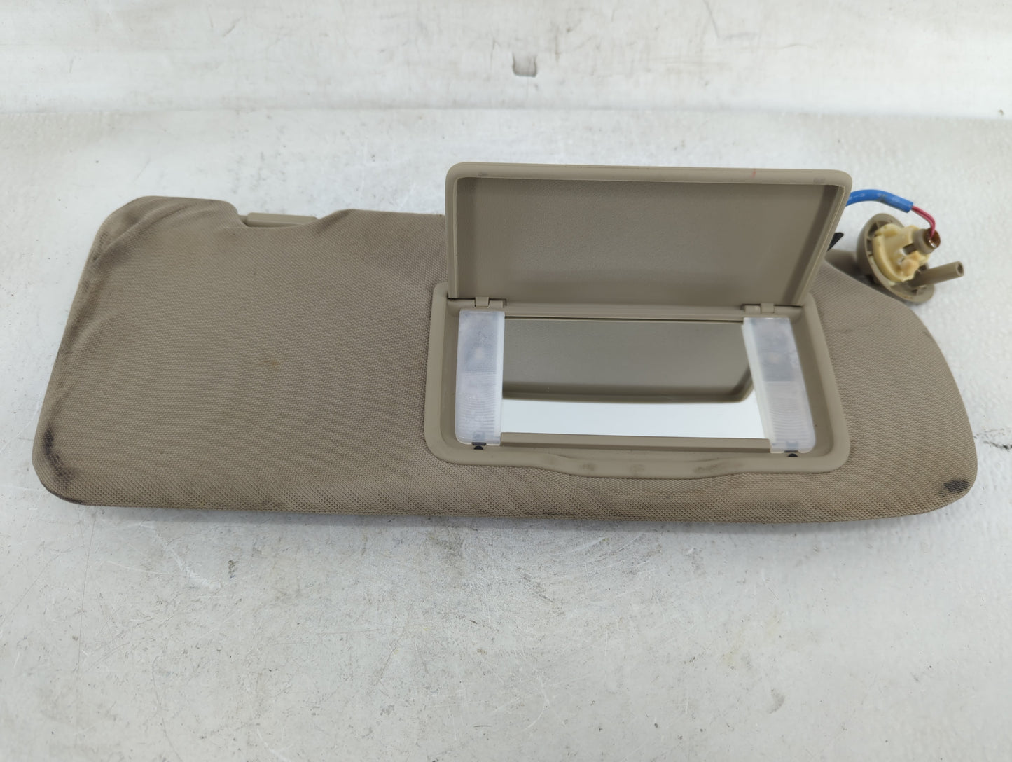 2015-2016 Honda Cr-V Sun Visor Shade Replacement Passenger Right Mirror Fits Fits 2015 2016 OEM Used Auto Parts - Oemusedaut