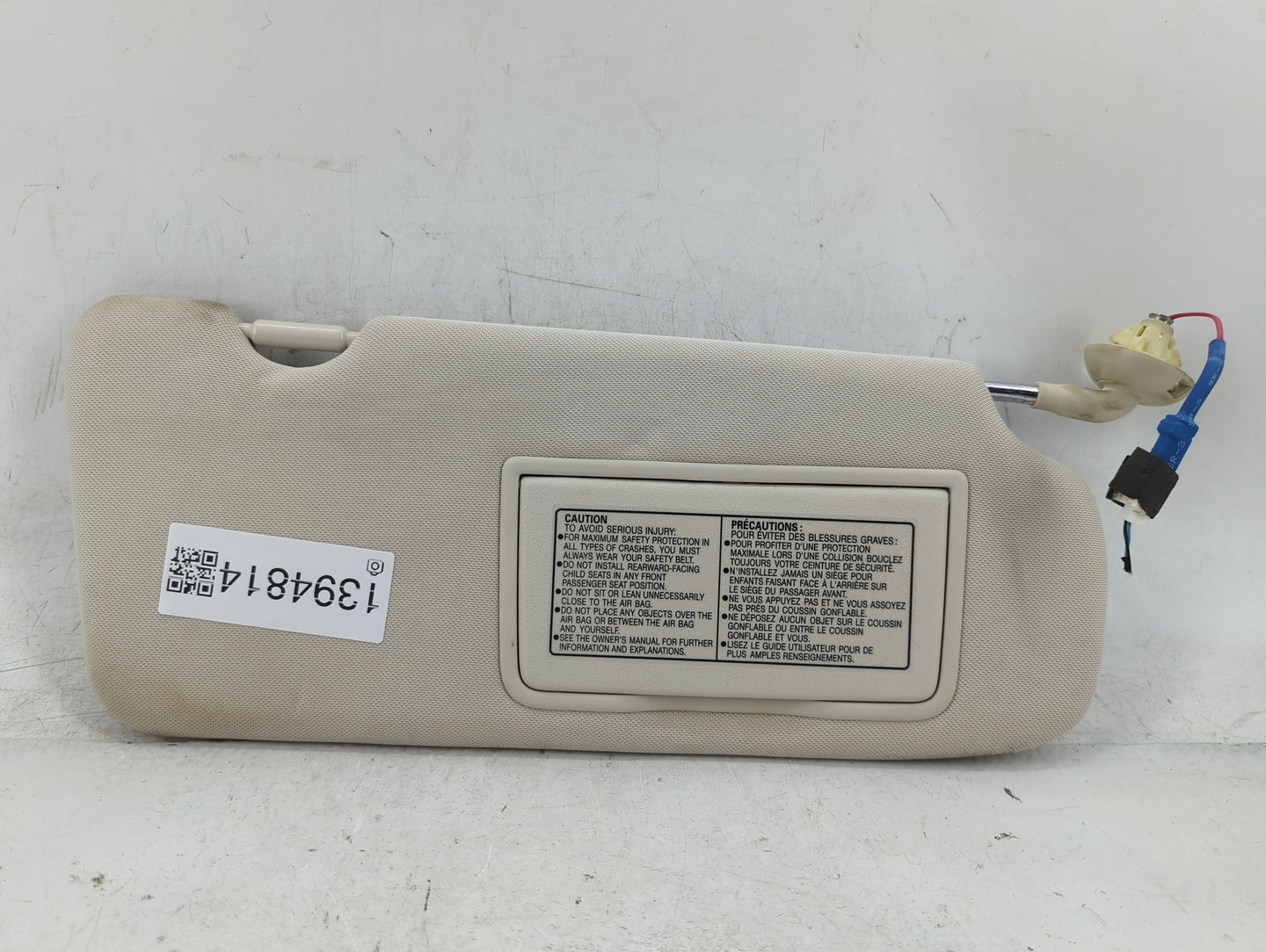 2015-2016 Honda Cr-V Sun Visor Shade Replacement Passenger Right Mirror Fits Fits 2015 2016 OEM Used Auto Parts - Oemusedaut