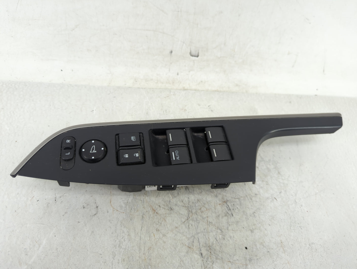 2014-2016 Honda Cr-V Master Power Window Switch Replacement Driver Side Left Fits Fits 2014 2015 2016 OEM Used Auto Parts - 