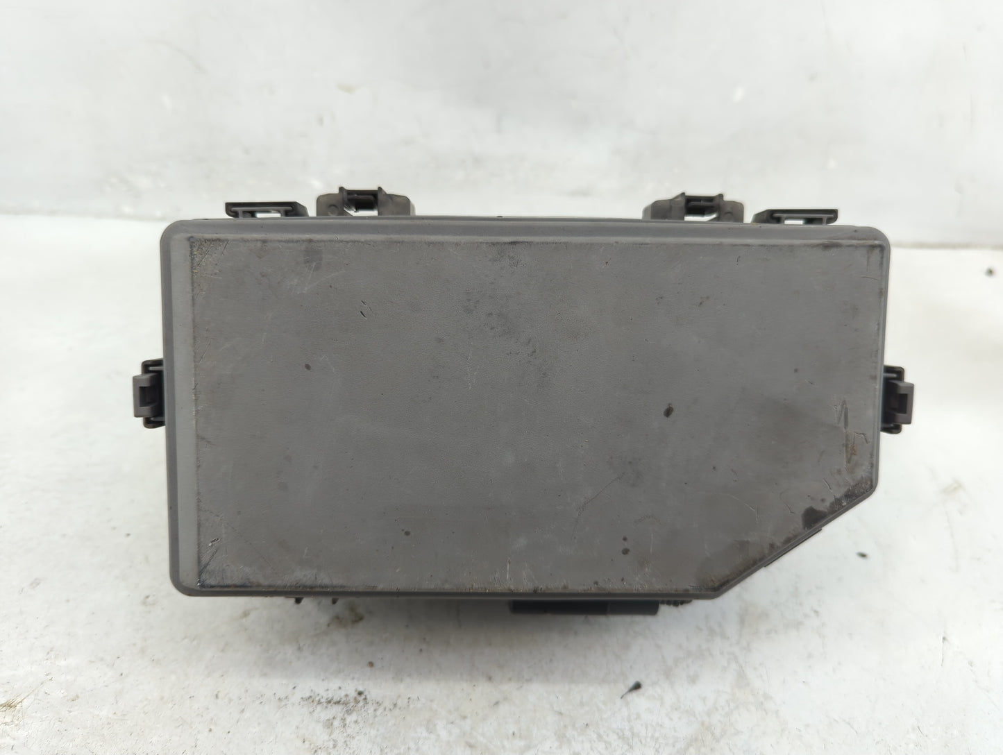 2015-2016 Honda Cr-V Fusebox Fuse Box Panel Relay Module Fits Fits 2015 2016 OEM Used Auto Parts - Oemusedautoparts1.com