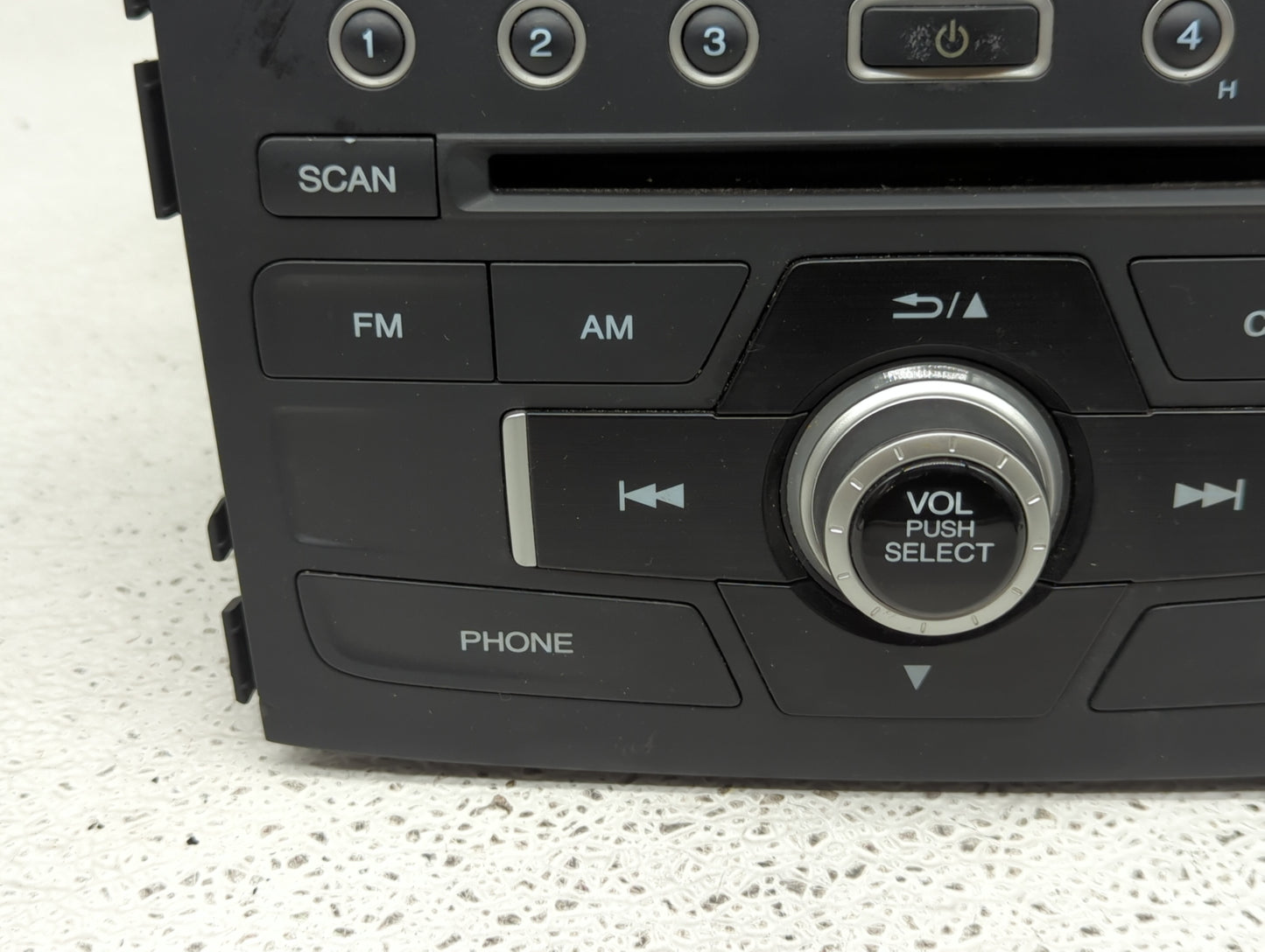 2015-2016 Honda Cr-V Radio AM FM Cd Player Receiver Replacement P/N:39100-T0A-A911-M1 Fits Fits 2015 2016 OEM Used Auto Part