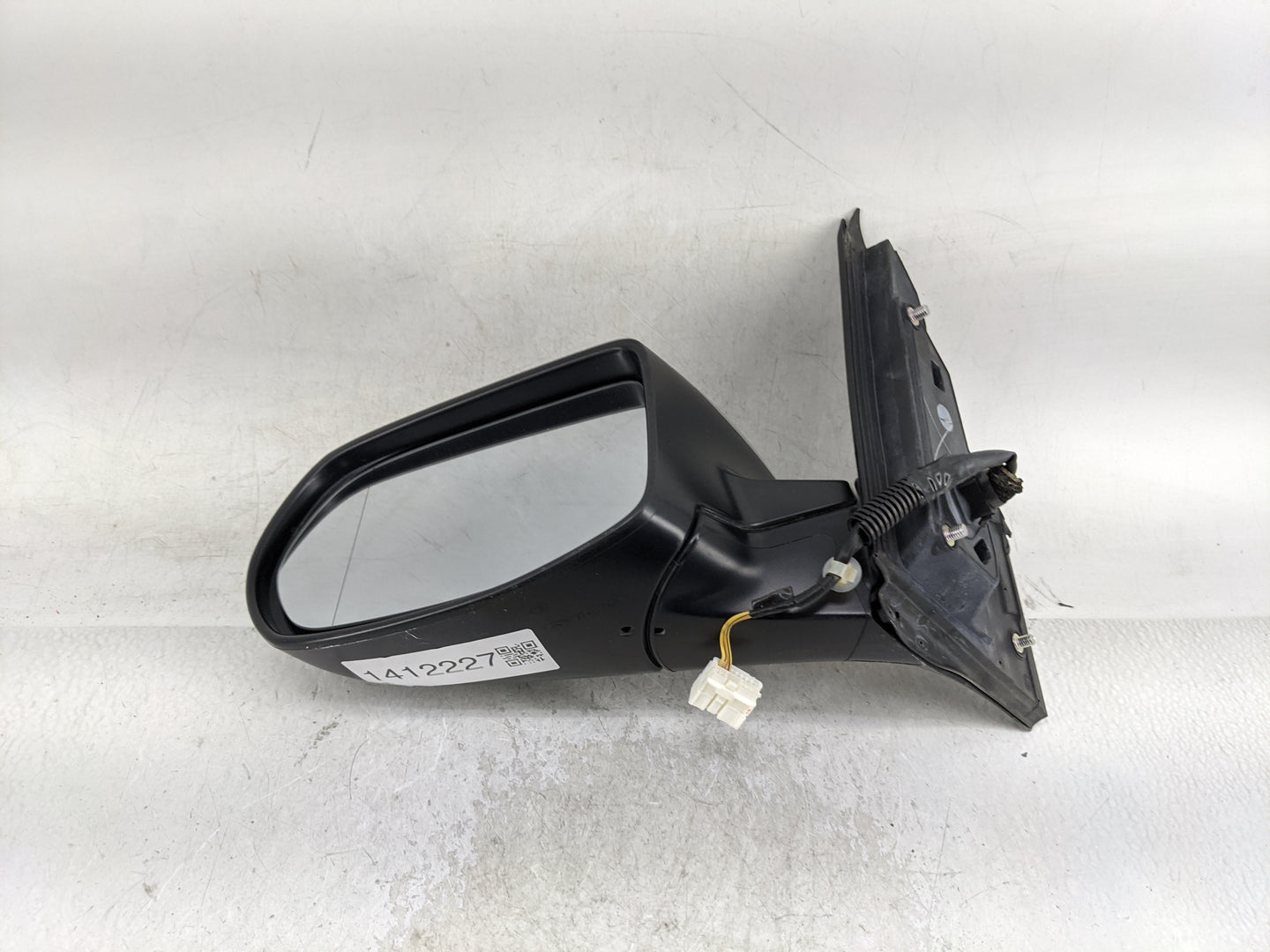 2015-2016 Honda Cr-v Driver Left Side View Manual Door Mirror Silver - Oemusedautoparts1.com
