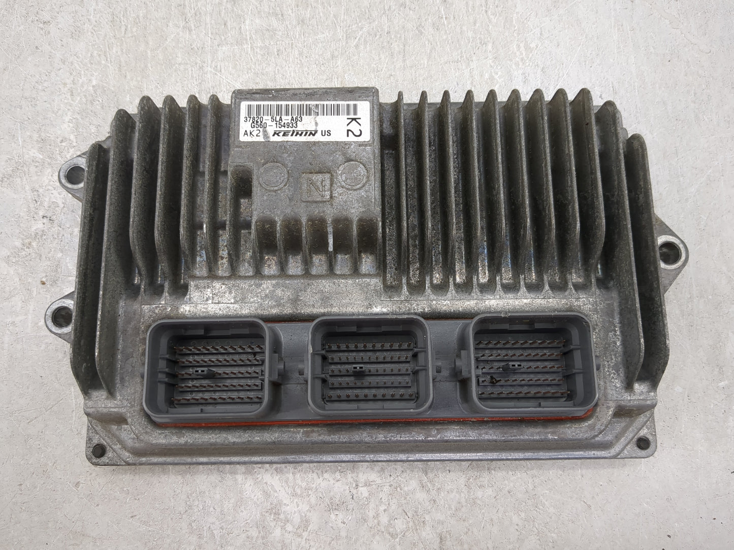 2015 Honda Cr-V PCM Engine Control Computer ECU ECM PCU OEM P/N:37820-5LA-A63 Fits OEM Used Auto Parts - Oemusedautoparts1.c