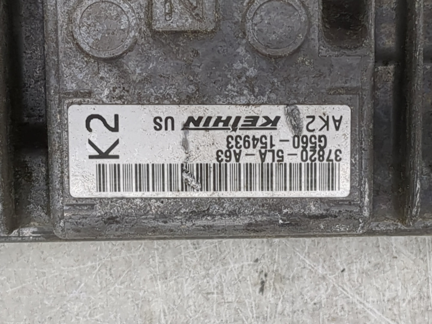 2015 Honda Cr-V PCM Engine Control Computer ECU ECM PCU OEM P/N:37820-5LA-A63 Fits OEM Used Auto Parts - Oemusedautoparts1.c