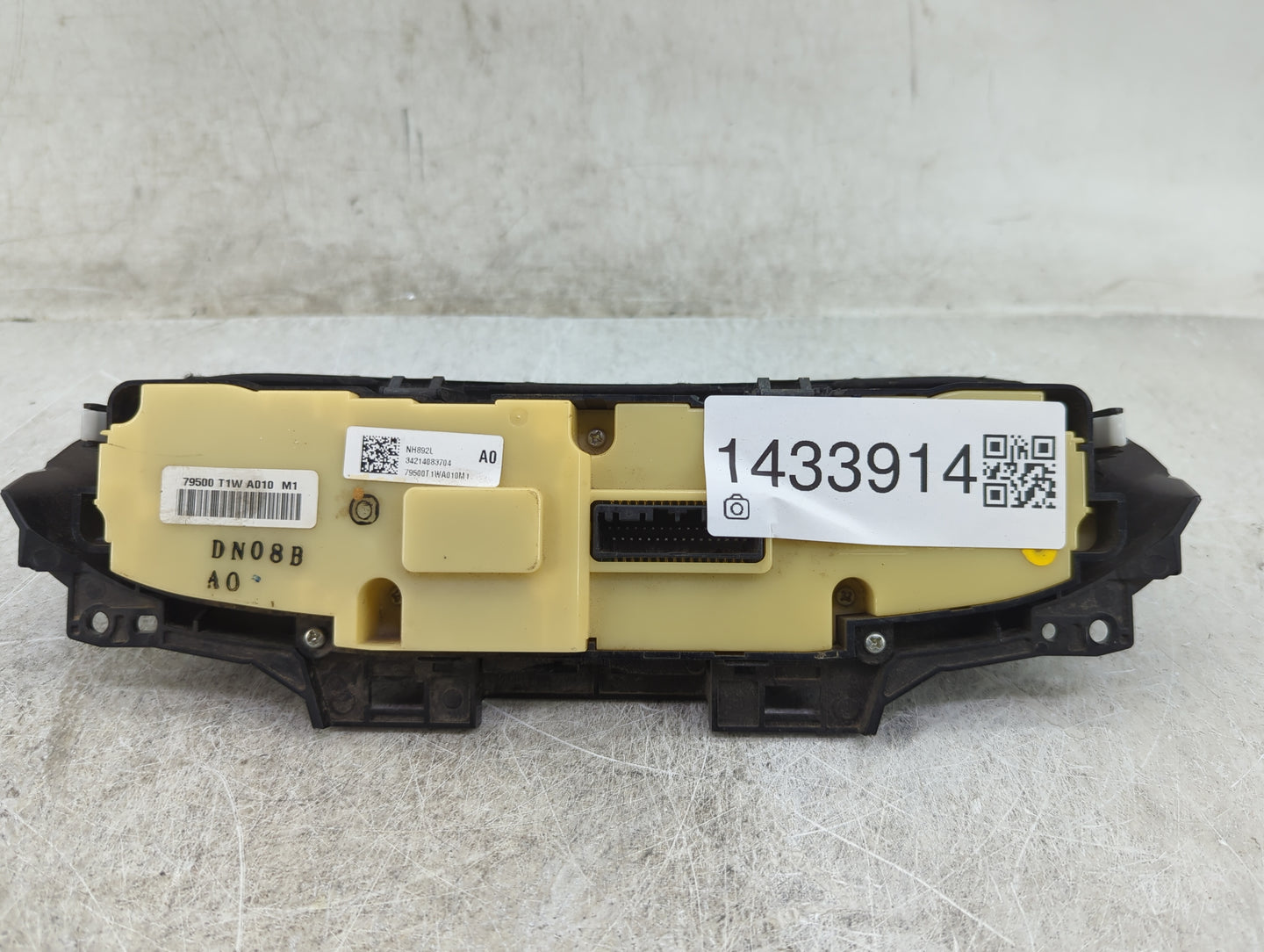 2015-2016 Honda Cr-V Climate Control Module Temperature AC/Heater Replacement P/N:79500T1WA010M1 79500-T1W-A010-M1 Fits OEM 