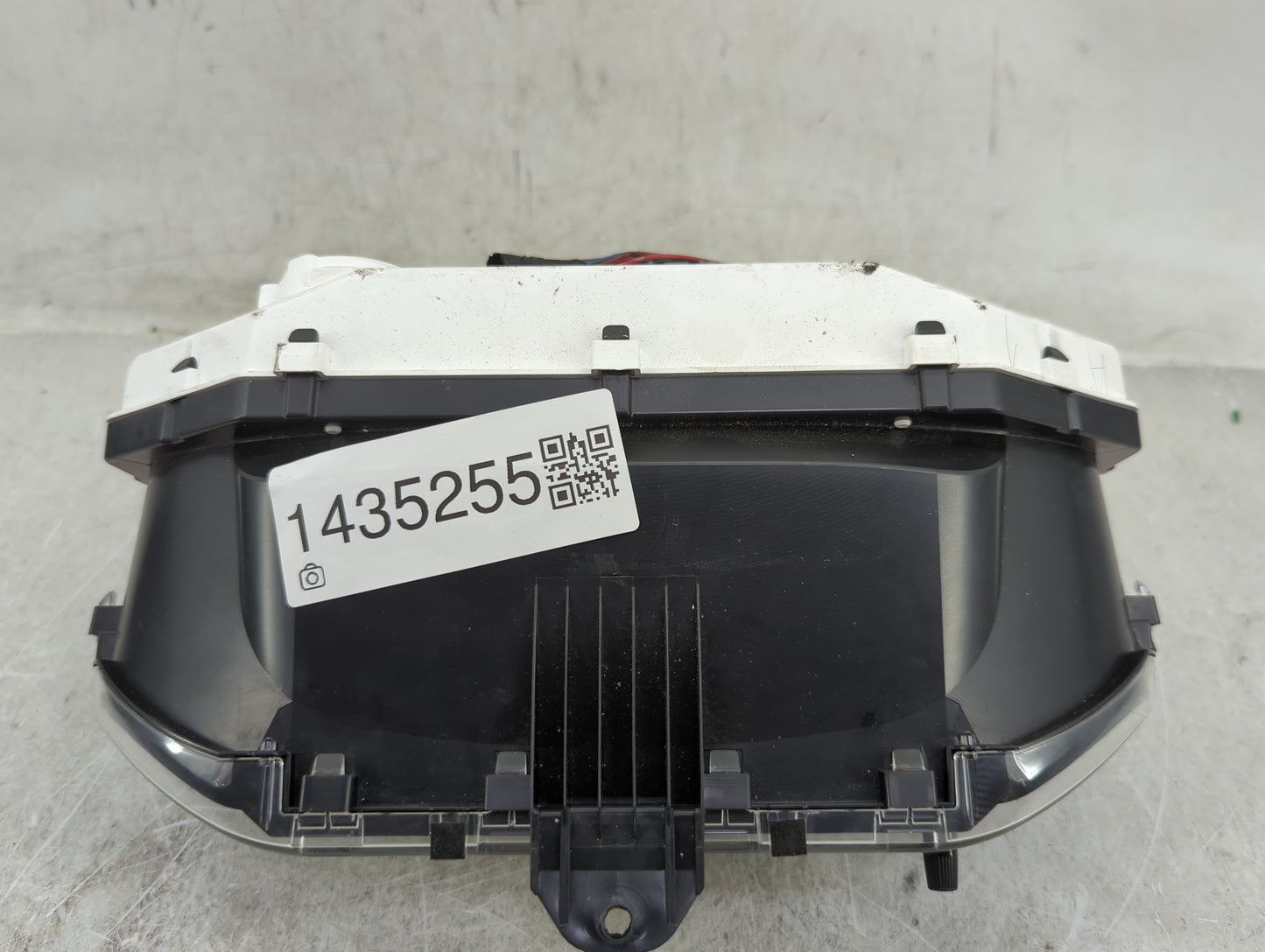 2015-2016 Honda Cr-V Instrument Cluster Speedometer Gauges P/N:78100-T1W-A015-M1 PA0106151 Fits Fits 2015 2016 OEM Used Auto