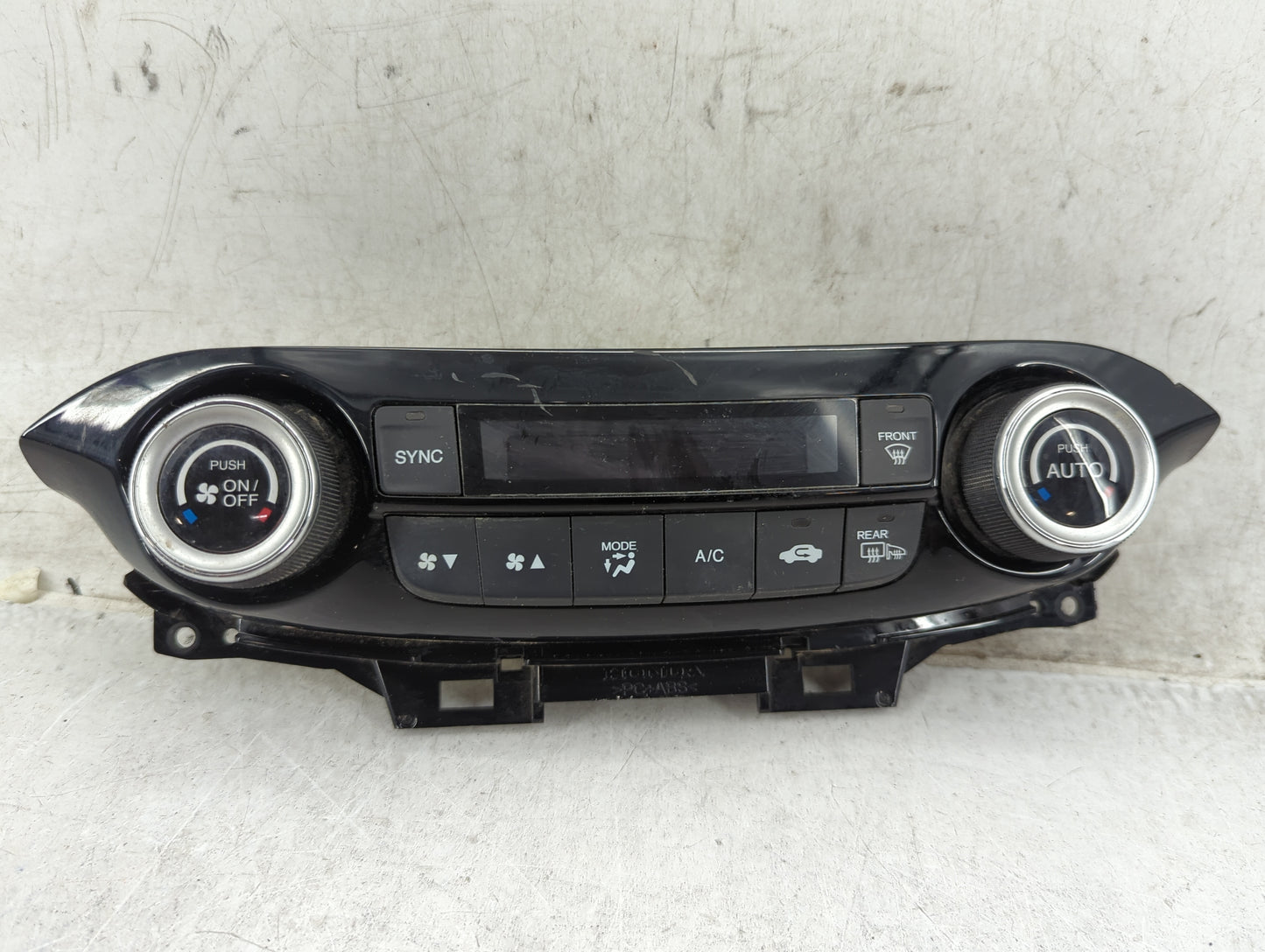 2015-2016 Honda Cr-V Climate Control Module Temperature AC/Heater Replacement P/N:79600T1WA410M1 Fits Fits 2015 2016 OEM Use