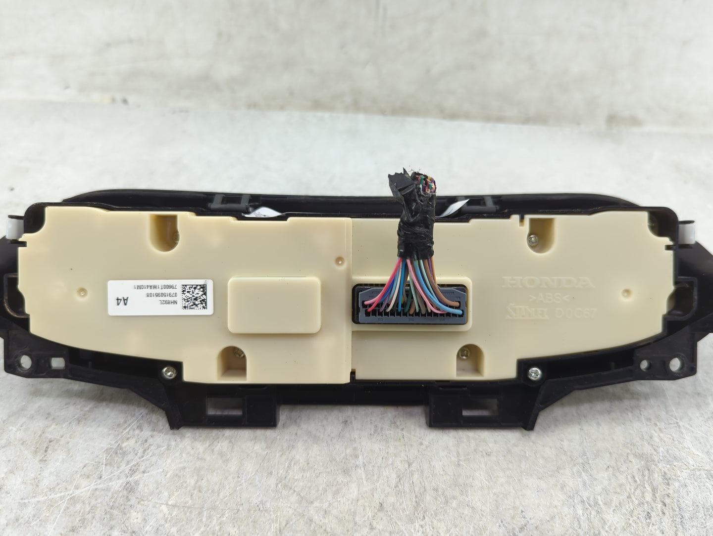 2015-2016 Honda Cr-V Climate Control Module Temperature AC/Heater Replacement P/N:79600T1WA410M1 Fits Fits 2015 2016 OEM Use
