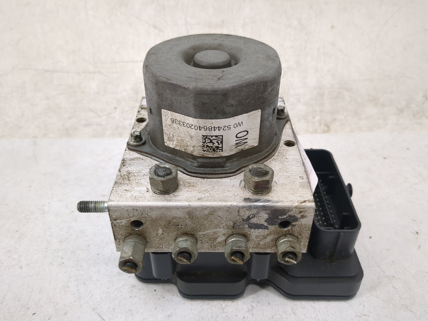 2015-2016 Honda Cr-V ABS Pump Control Module Replacement P/N:2265106527 0265956234, 52448640203336 Fits Fits 2015 2016 OEM U