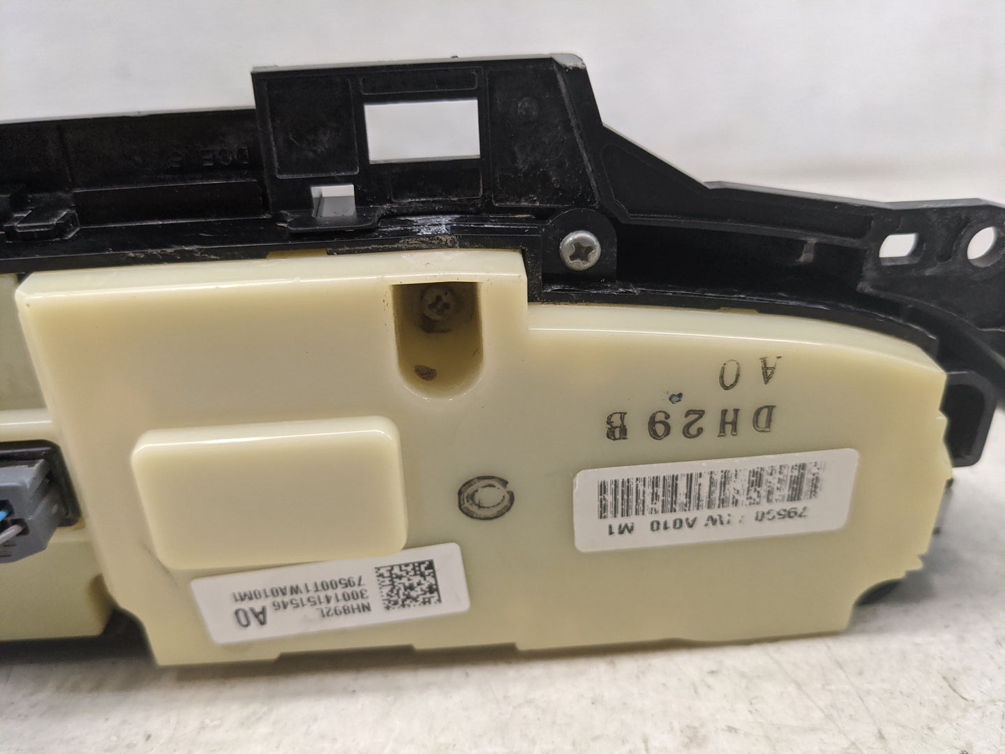 2015-2016 Honda Cr-V Climate Control Module Temperature AC/Heater Replacement P/N:79650T1WA010M1 300141S146 Fits Fits 2015 2