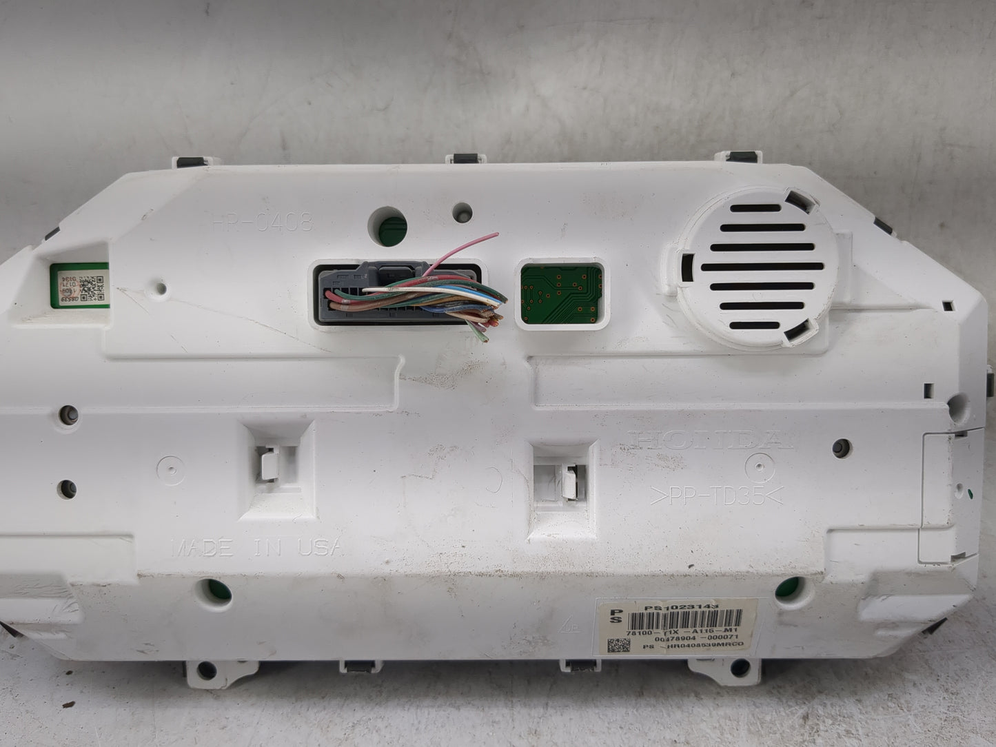2015-2016 Honda Cr-V Instrument Cluster Speedometer Gauges P/N:78100-T1X-A115-M1 PS1023143 Miles: Fits Fits 2015 2016 OEM Us