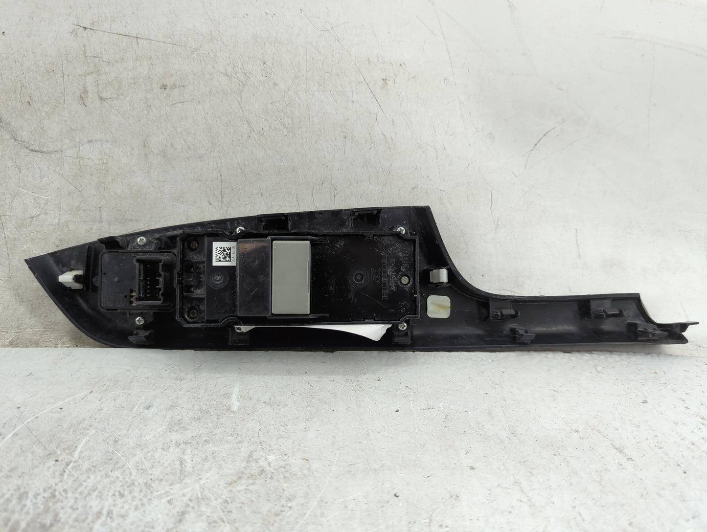 2014-2022 Honda Cr-V Master Power Window Switch Replacement Driver Side Left P/N:M57829 Fits OEM Used Auto Parts - Oemusedau