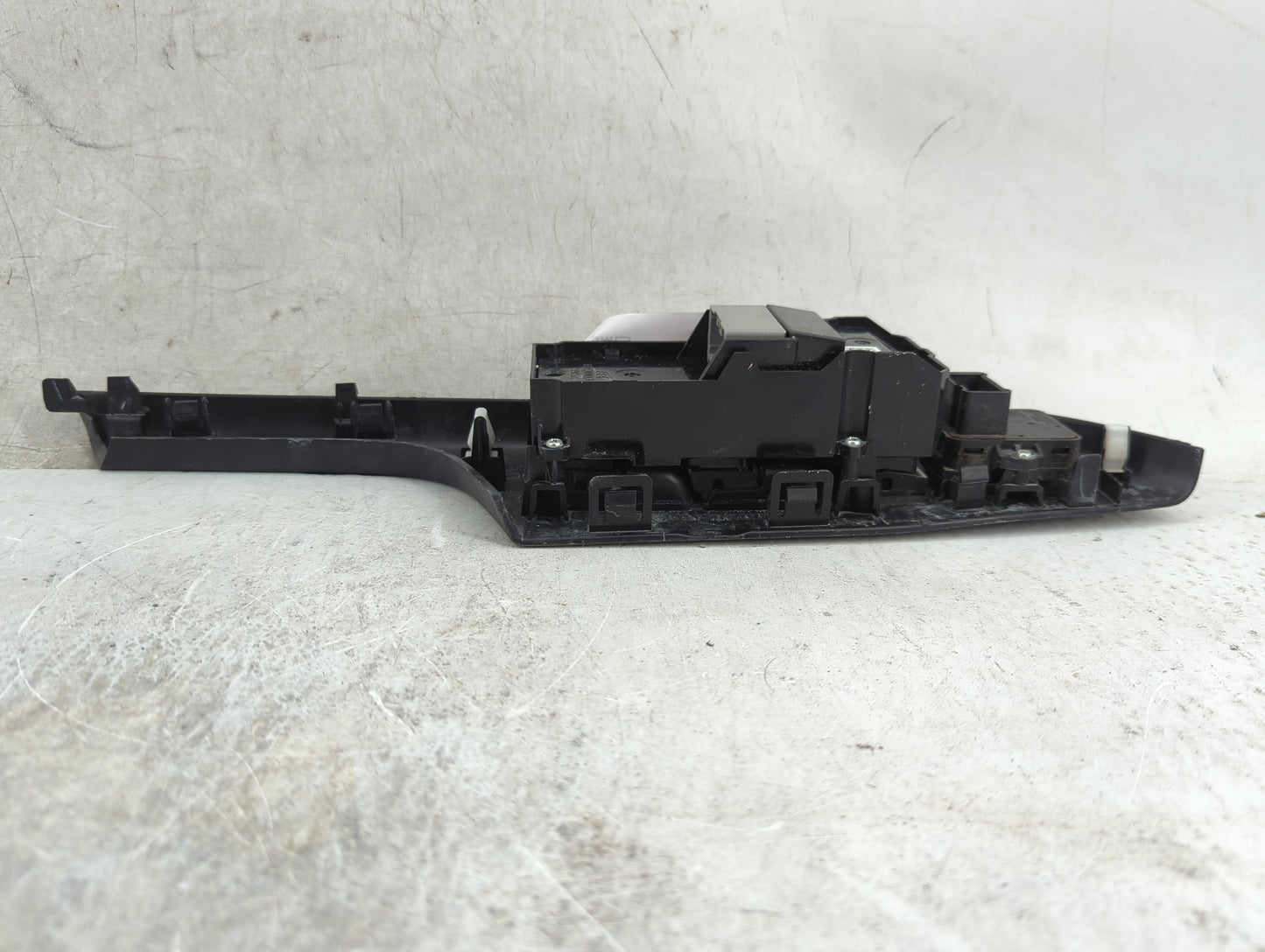 2014-2022 Honda Cr-V Master Power Window Switch Replacement Driver Side Left P/N:M57829 Fits OEM Used Auto Parts - Oemusedau