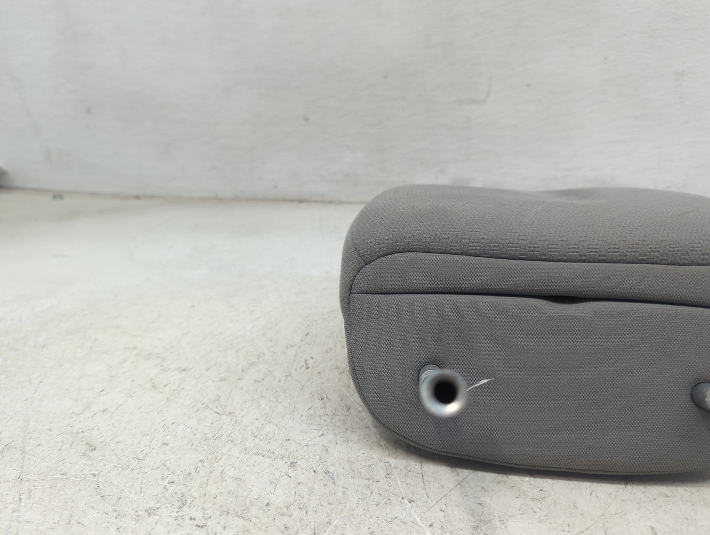 2015 Honda Cr-v Headrest Head Rest Front Driver Seat Gray - Oemusedautoparts1.com