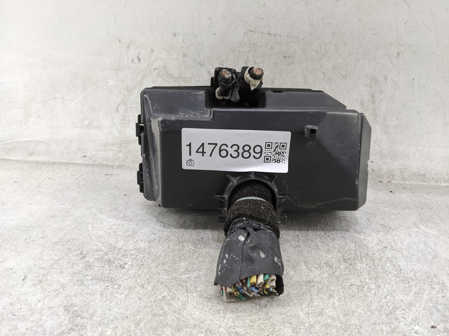 2015 Honda Cr-V Fusebox Fuse Box Panel Relay Module P/N:TZ4 A011 AO 291R303W7R Fits OEM Used Auto Parts - Oemusedautoparts1.