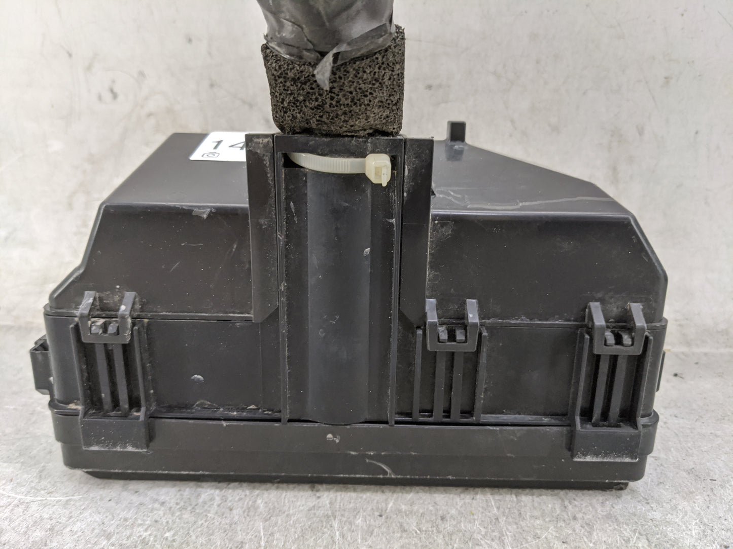 2015 Honda Cr-V Fusebox Fuse Box Panel Relay Module P/N:TZ4 A011 AO 291R303W7R Fits OEM Used Auto Parts - Oemusedautoparts1.