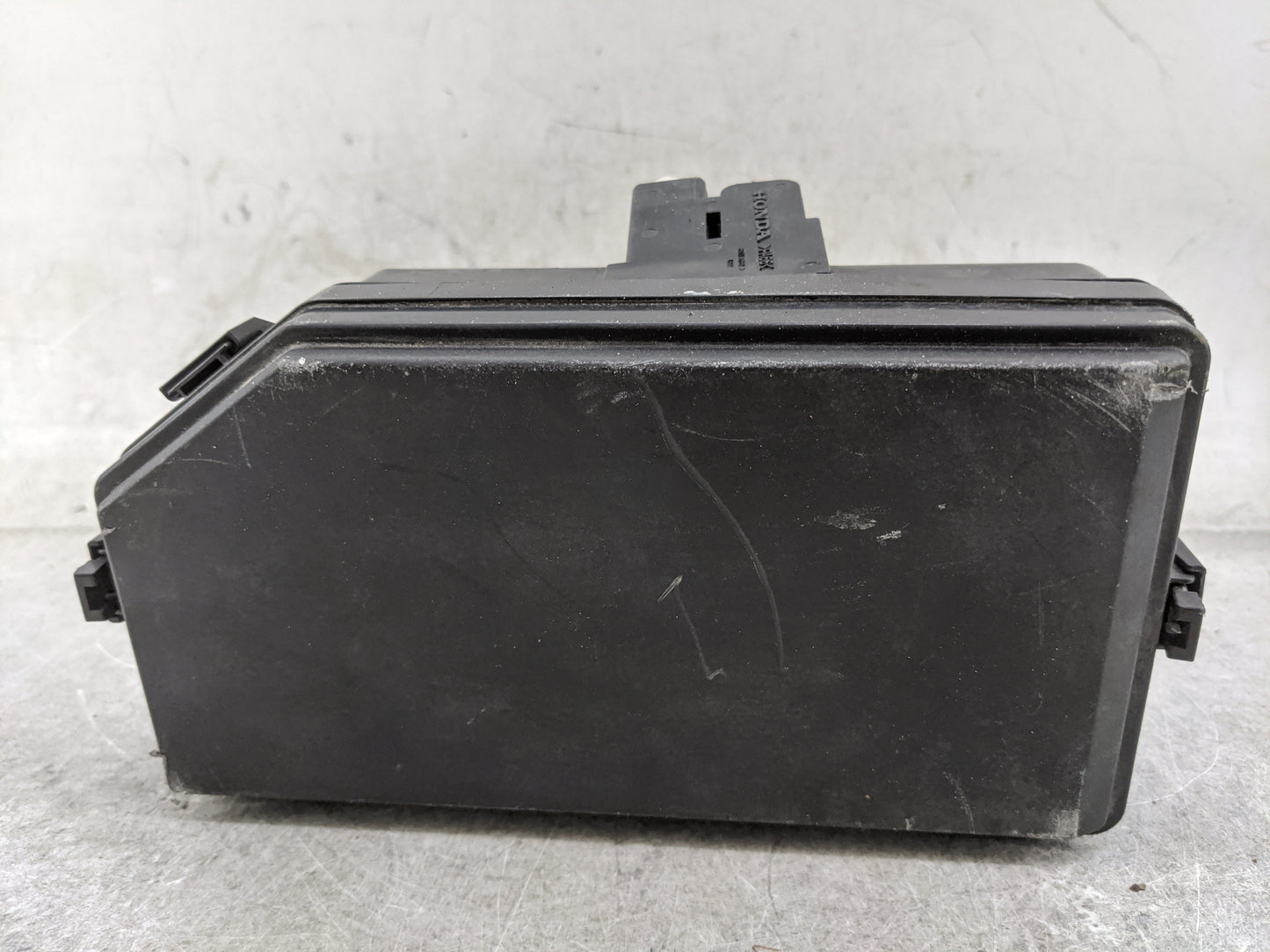 2015 Honda Cr-V Fusebox Fuse Box Panel Relay Module P/N:TZ4 A011 AO 291R303W7R Fits OEM Used Auto Parts - Oemusedautoparts1.