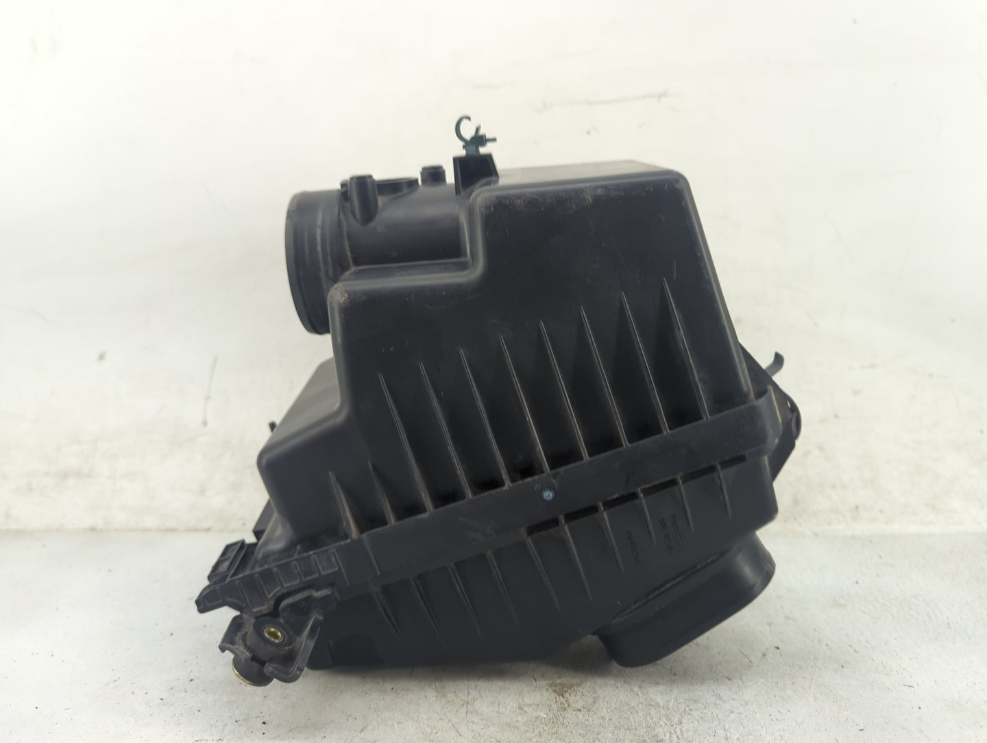 2015-2016 Honda Cr-v Air Cleaner Intake-duct Hose Tube 1476906 - Oemusedautoparts1.com