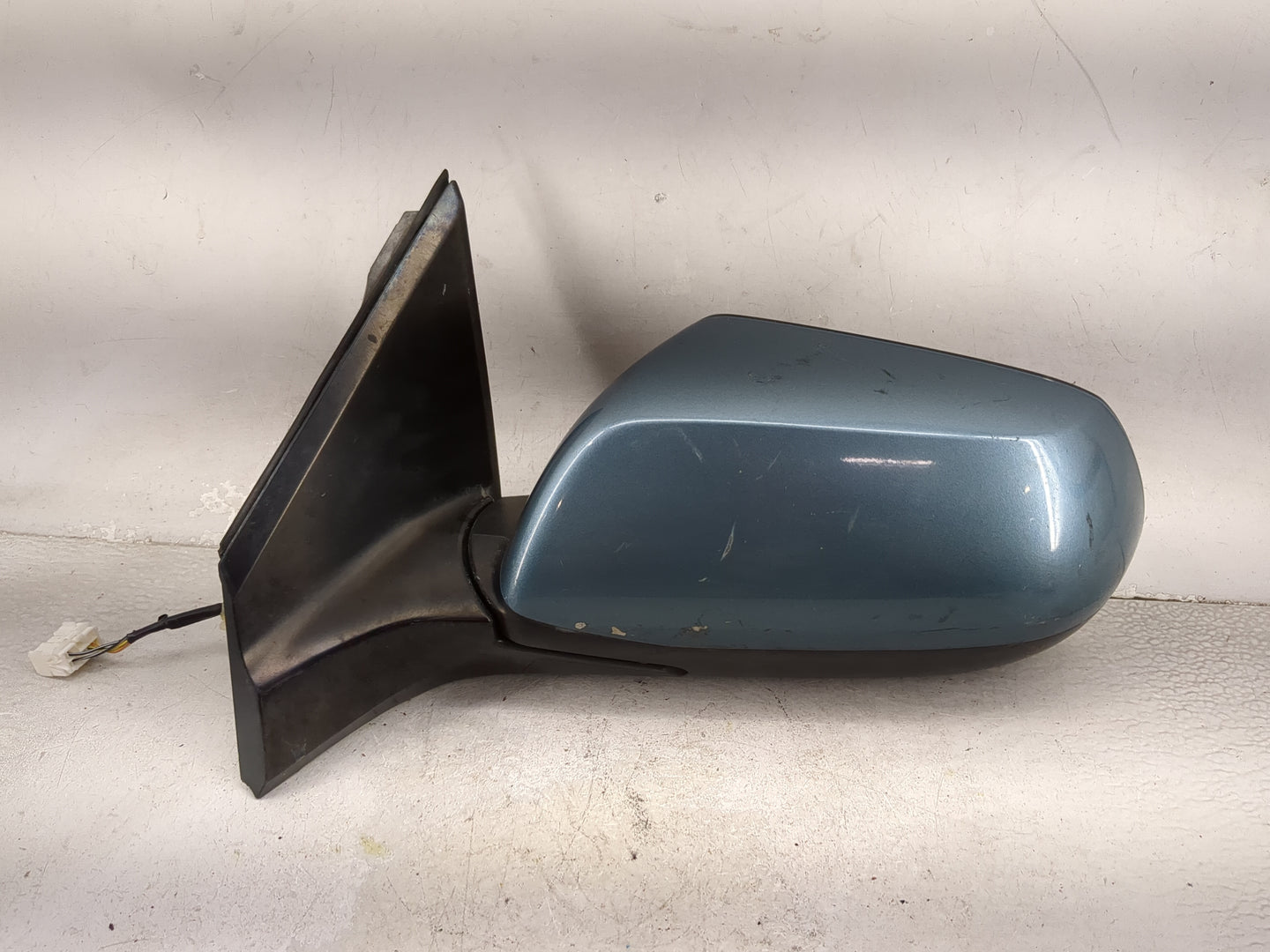 2015-2016 Honda Cr-V Driver Side View Mirror - Left Door Mirror OEM Used - Oemusedautoparts1.com