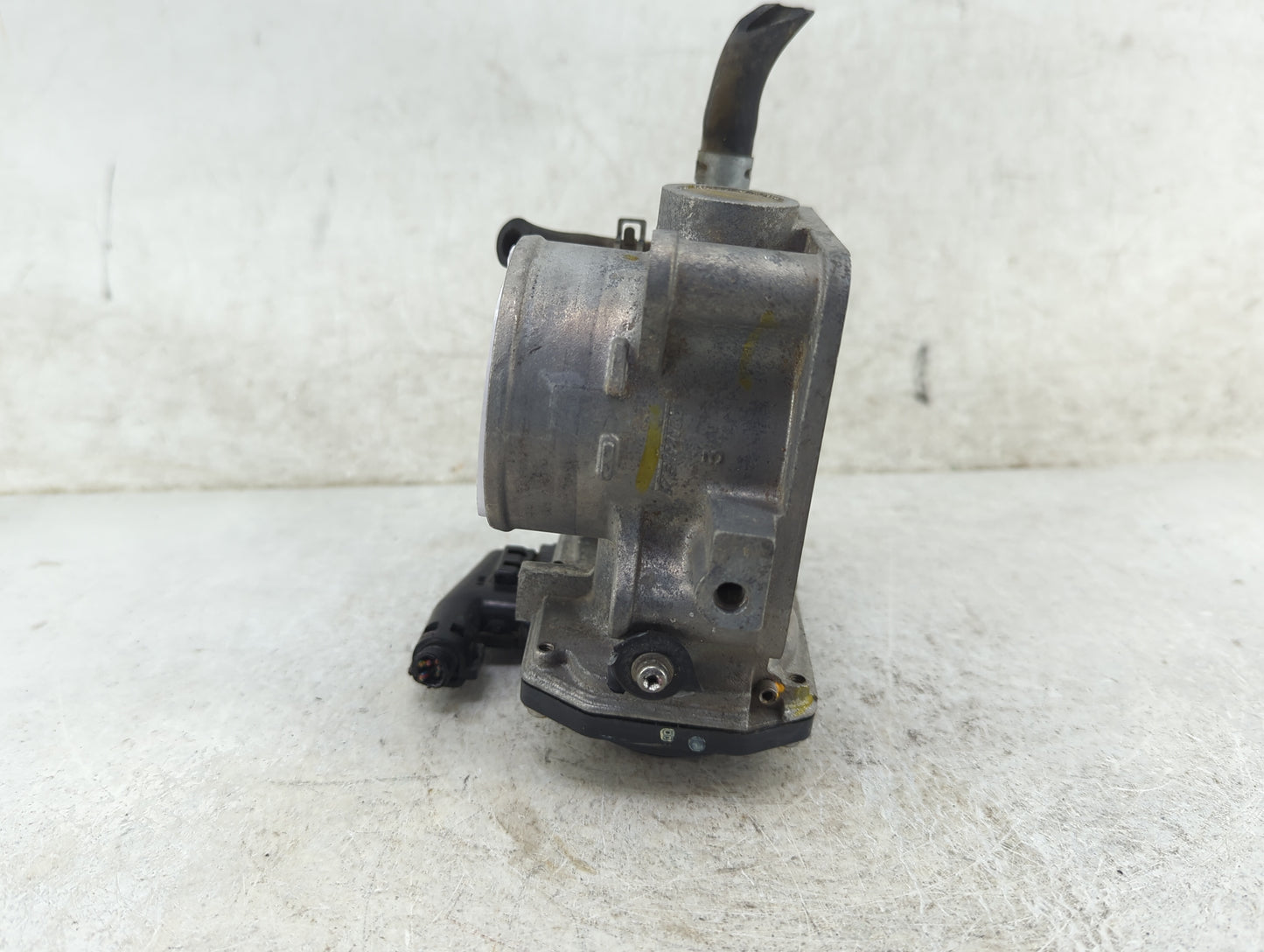 2015-2019 Honda Cr-V Throttle Body P/N:GMF4A Fits Fits 2013 2014 2015 2016 2017 2018 2019 2020 2021 2022 OEM Used Auto Parts