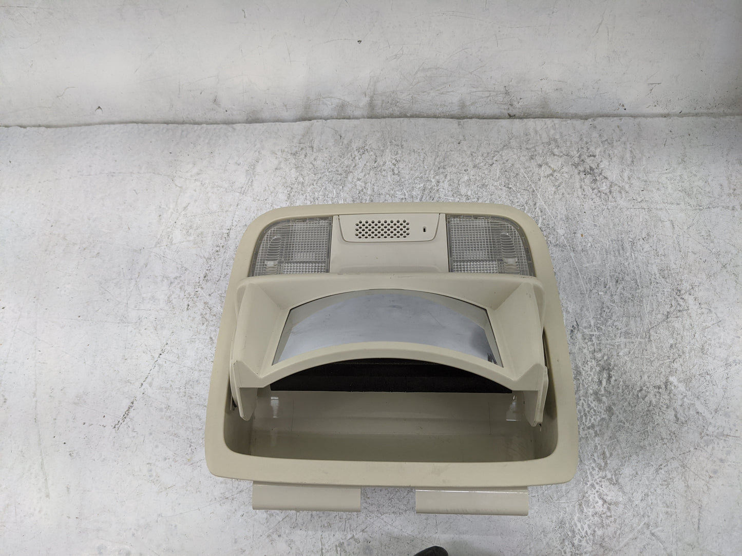 2012-2016 Honda Cr-v Overhead Roof Console Tan - Oemusedautoparts1.com