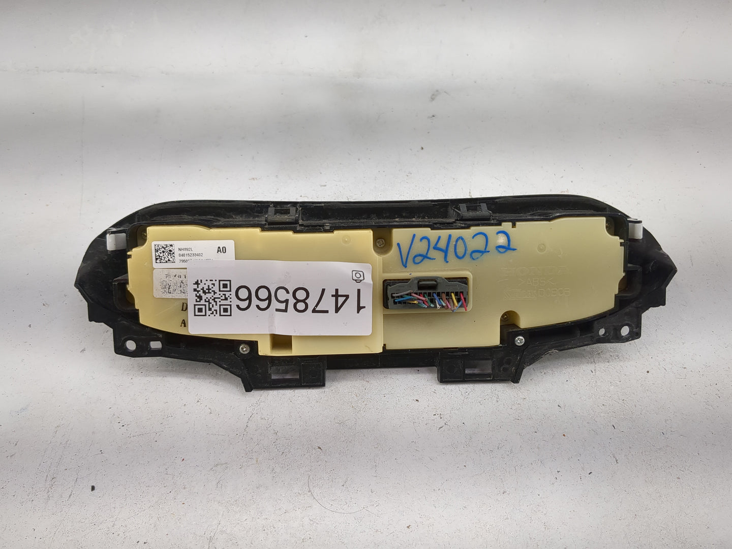 2015-2016 Honda Cr-V Climate Control Module Temperature AC/Heater Replacement P/N:79600-T0A-A410-M1 Fits Fits 2015 2016 OEM 