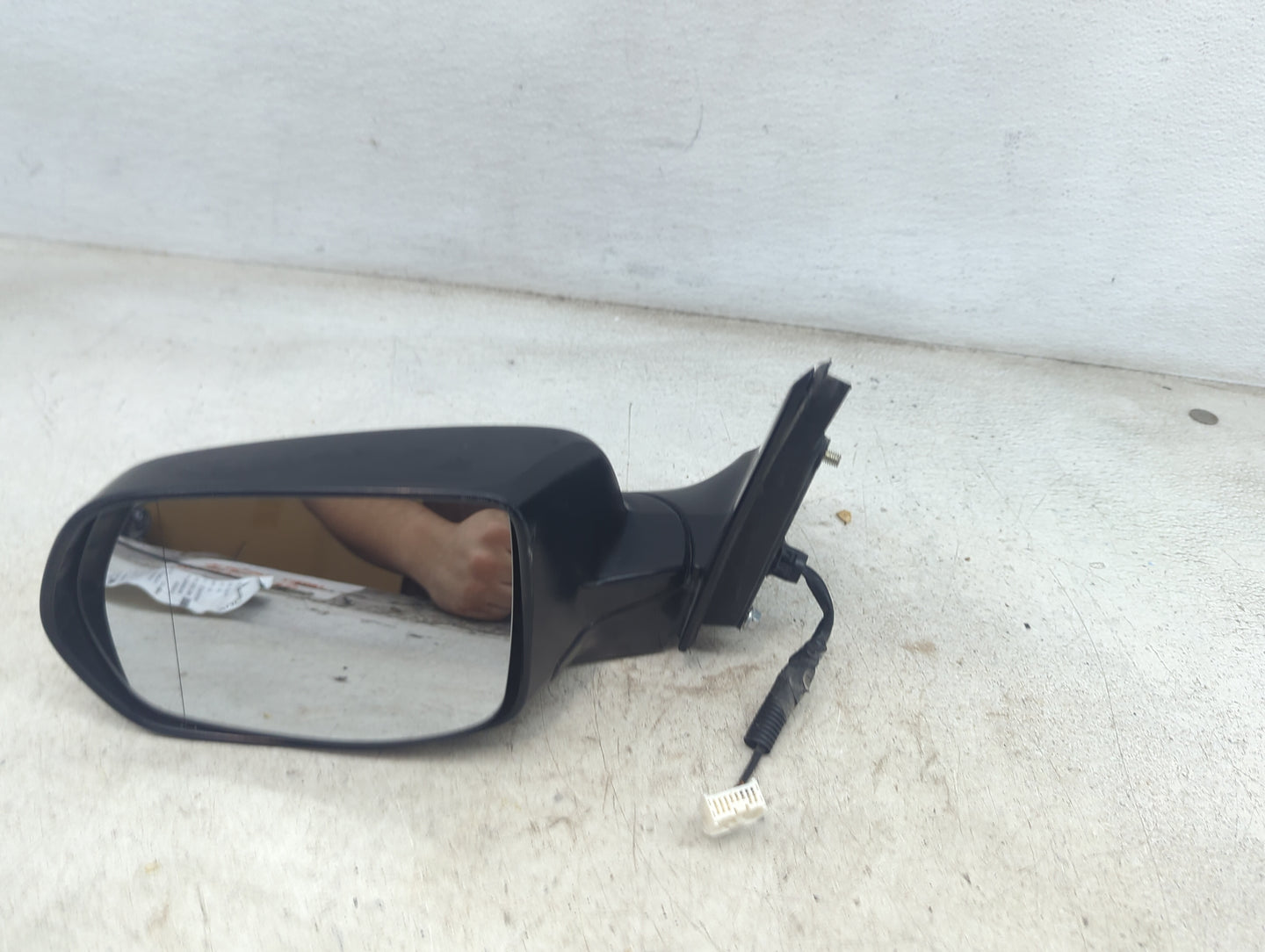 2012-2016 Honda Cr-V Driver Side View Mirror - Left Door Mirror OEM Used - Oemusedautoparts1.com