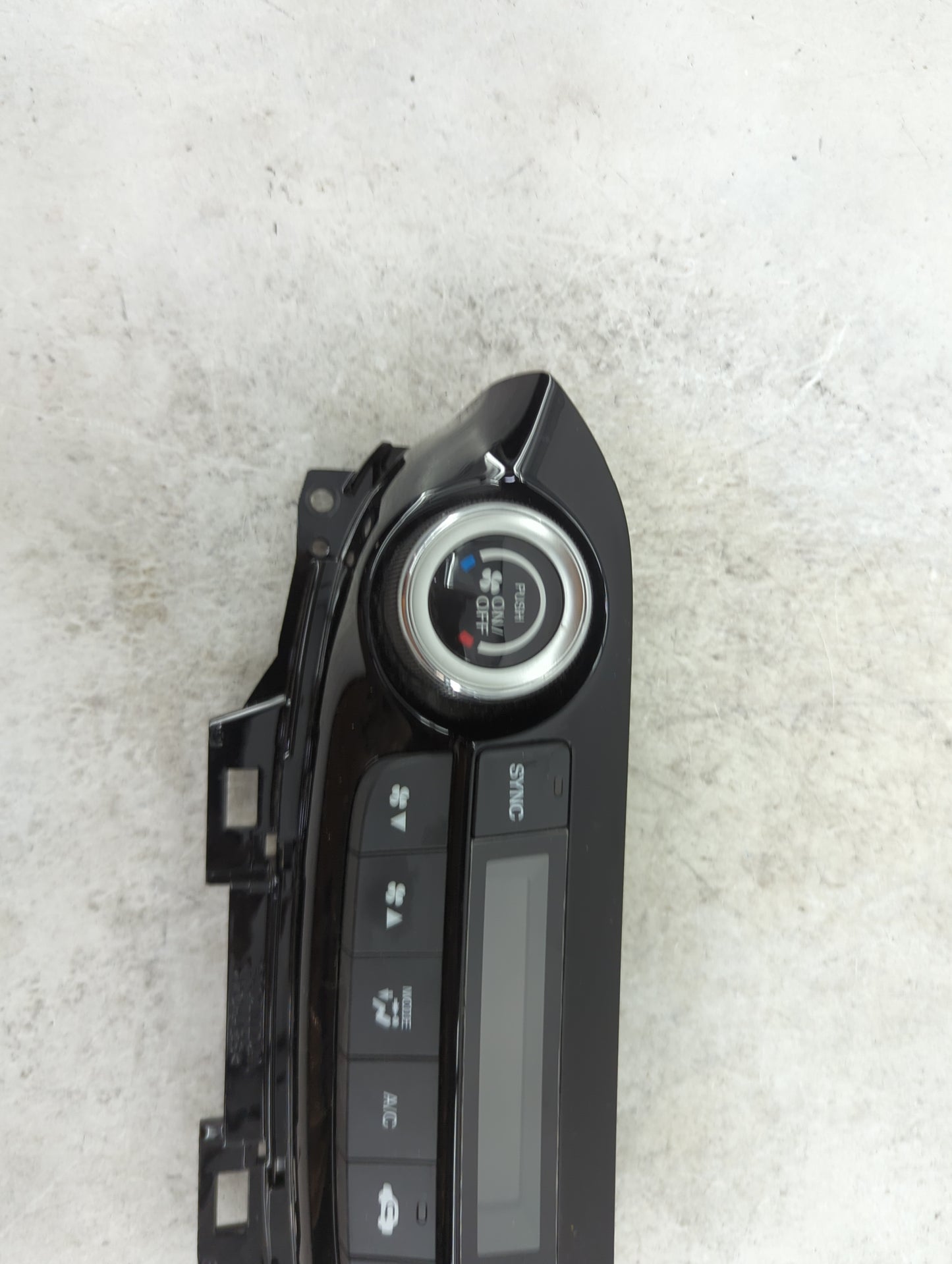 2015-2016 Honda Cr-V Climate Control Module Temperature AC/Heater Replacement P/N:79600T1WA410M1 Fits Fits 2015 2016 OEM Use