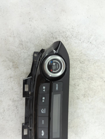 2015-2016 Honda Cr-V Climate Control Module Temperature AC/Heater Replacement P/N:79600T1WA410M1 Fits Fits 2015 2016 OEM Used Auto Parts