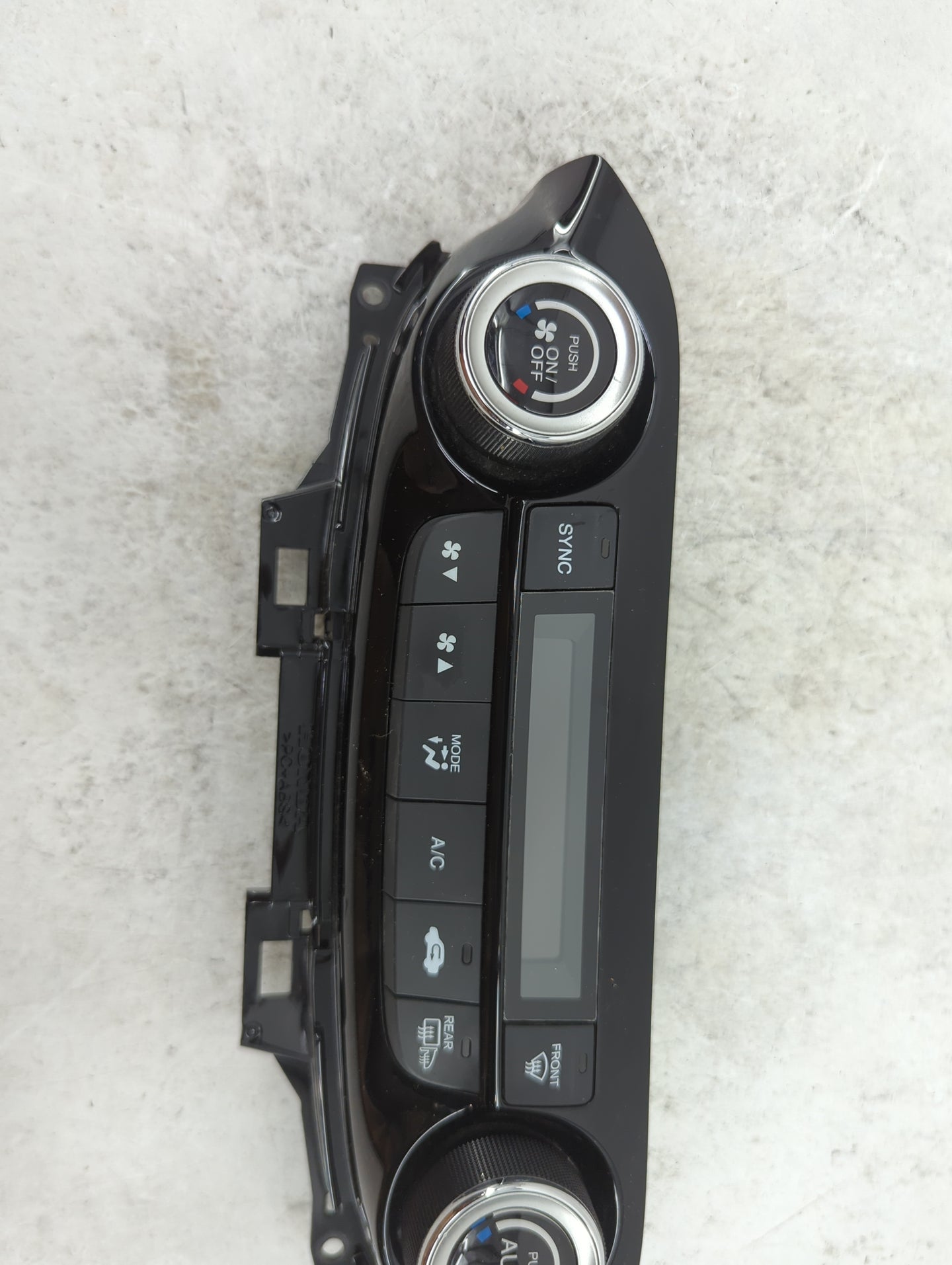 2015-2016 Honda Cr-V Climate Control Module Temperature AC/Heater Replacement P/N:79600T1WA410M1 Fits Fits 2015 2016 OEM Use