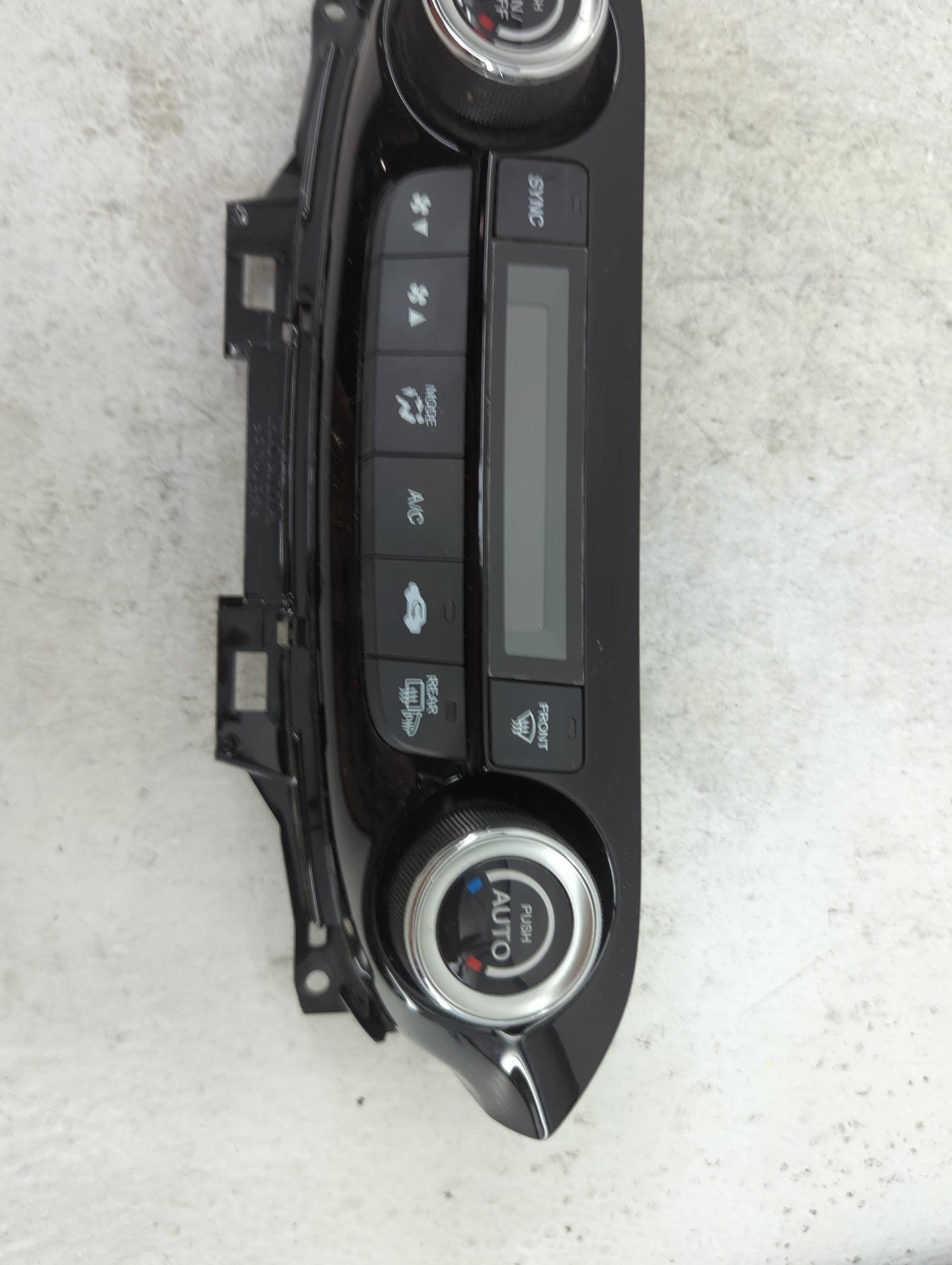 2015-2016 Honda Cr-V Climate Control Module Temperature AC/Heater Replacement P/N:79600T1WA410M1 Fits Fits 2015 2016 OEM Use