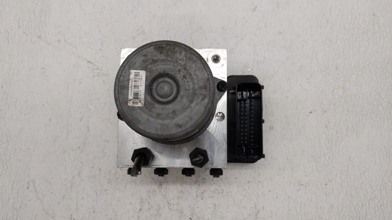 2015-2016 Honda Cr-V ABS Pump Control Module Replacement P/N:58920-1R460 Fits Fits 2015 2016 OEM Used Auto Parts - Oemusedau