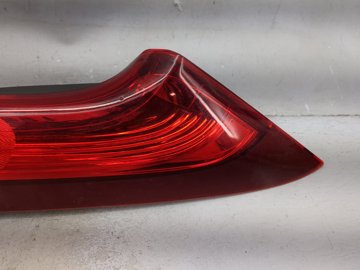 2015-2016 Honda Cr-v Passenger Right Side Deck Lid Mounted Tail Light 1501959 - Oemusedautoparts1.com