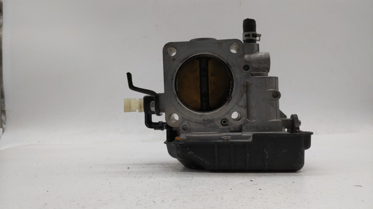2015-2018 Honda Cr-V Throttle Body P/N:GMF4A Fits Fits 2013 2014 2015 2016 2017 2018 OEM Used Auto Parts - Oemusedautoparts1