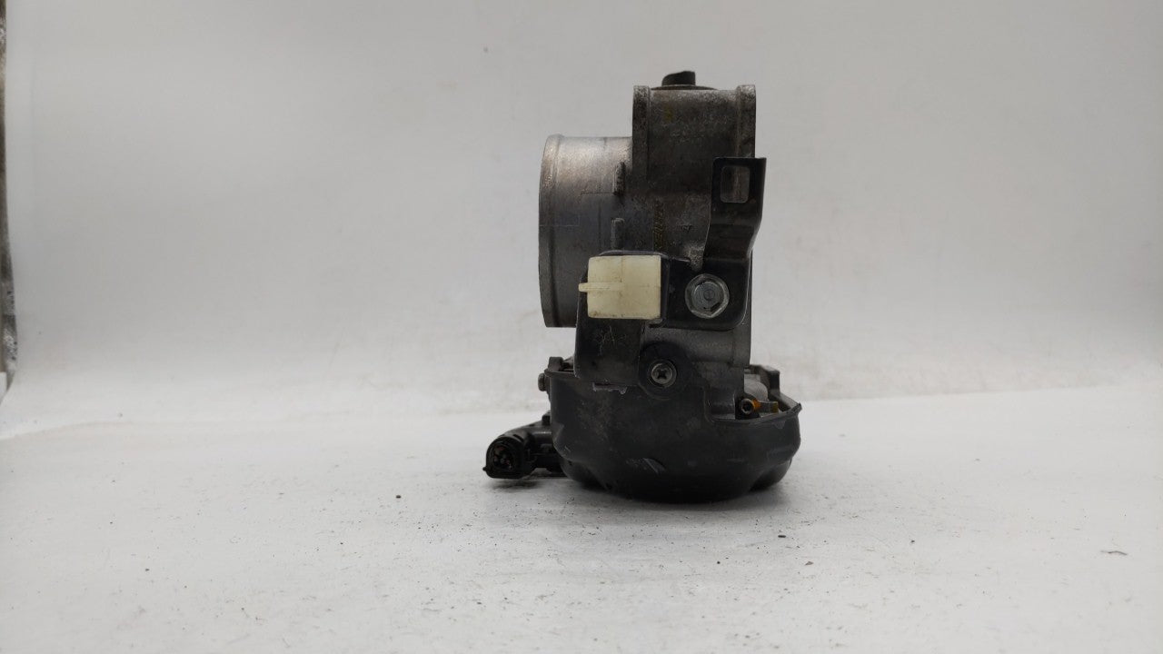2015-2018 Honda Cr-V Throttle Body P/N:GMF4A Fits Fits 2013 2014 2015 2016 2017 2018 OEM Used Auto Parts - Oemusedautoparts1