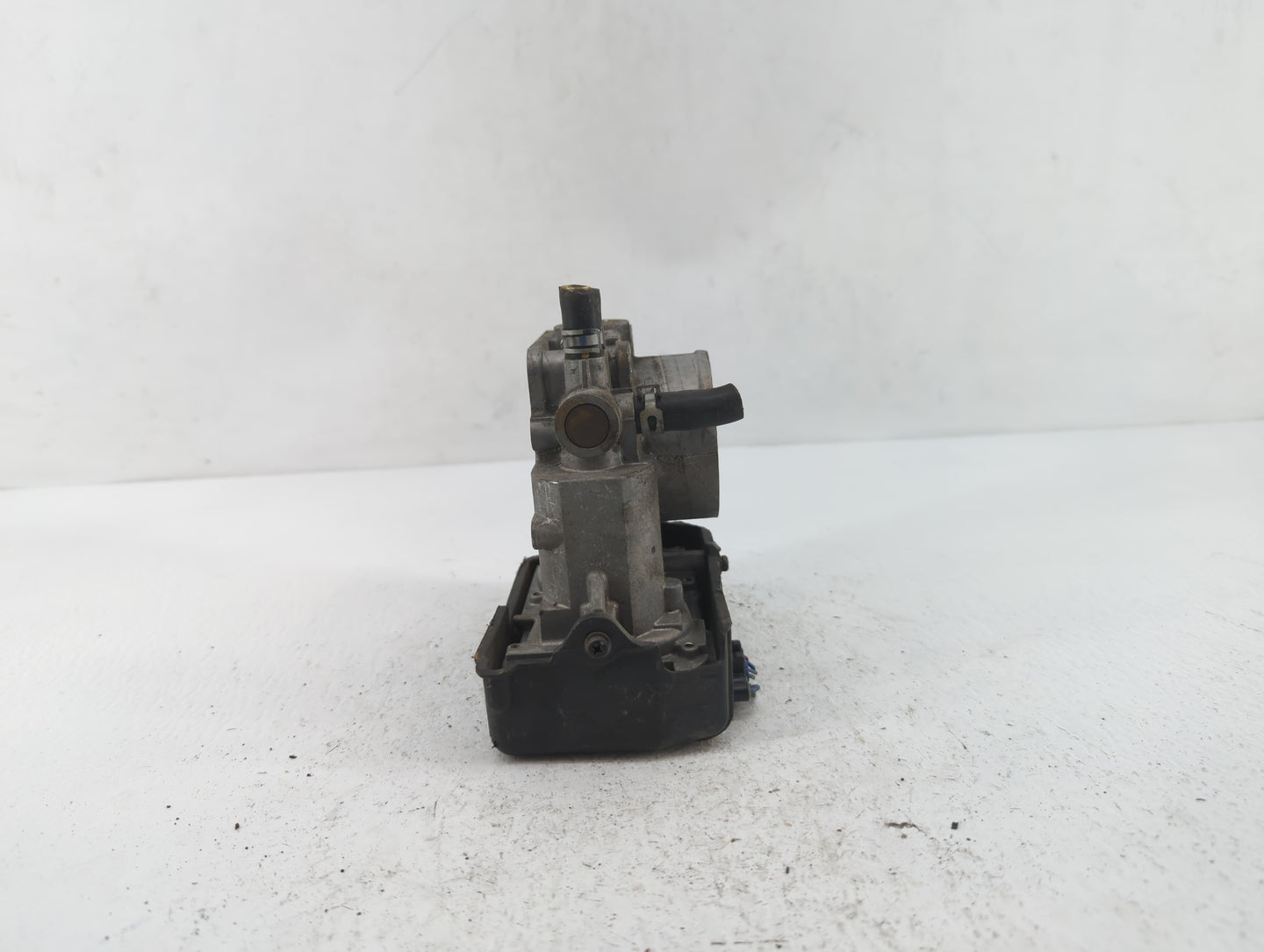 2015-2018 Honda Cr-V Throttle Body P/N:1430 09T28 1430 0RS04, 1430 11S17, GMF4A Fits Fits 2013 2014 2015 2016 2017 2018 OEM 