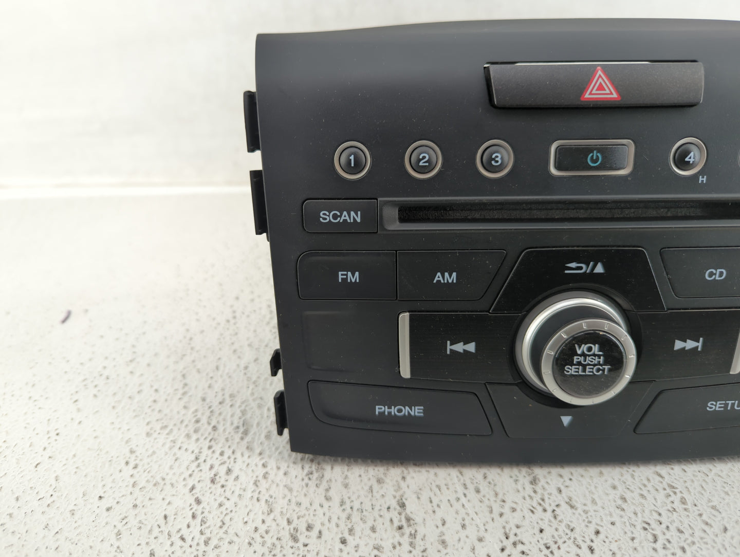 2015-2016 Honda Cr-V Radio AM FM Cd Player Receiver Replacement P/N:39100-T0A-A911-M1 Fits Fits 2015 2016 OEM Used Auto Part