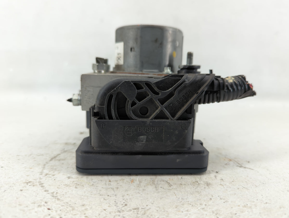2015-2016 Honda Cr-V Anti-Lock Brake ABS Pump Module Actuator OEM P/N:57110-T1X-A130-M1 Fits Fits 2015 2016 OEM Used Auto Pa